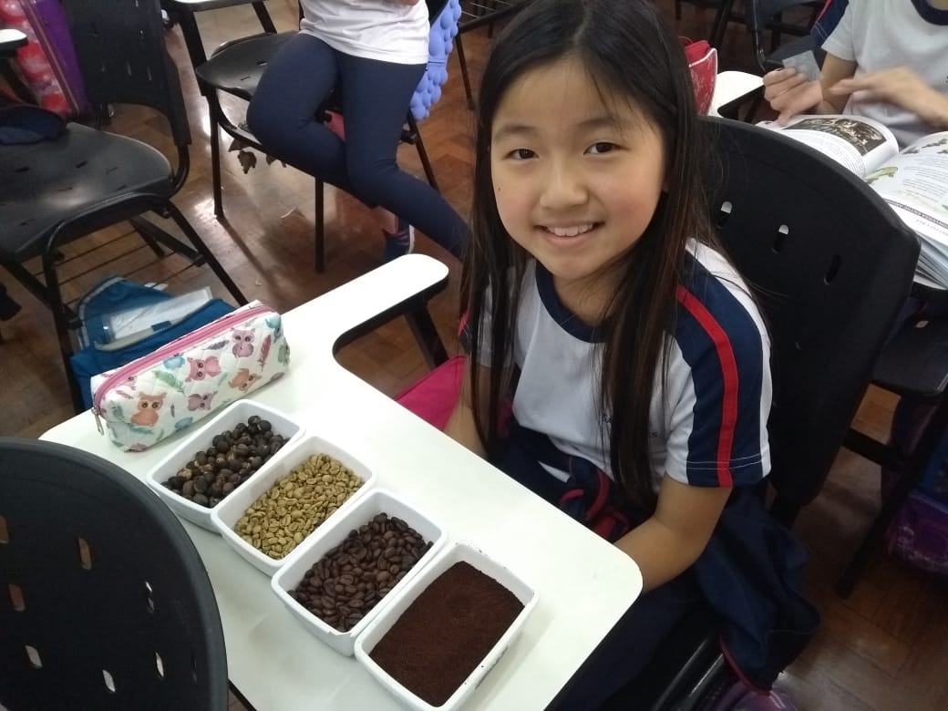4º ano do Ensino Fundamental realiza atividade sensorial