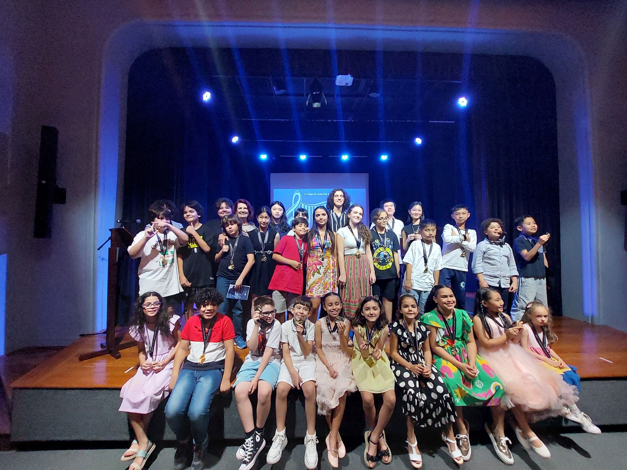 Alunos do curso extracurricular de Piano participam de Audição