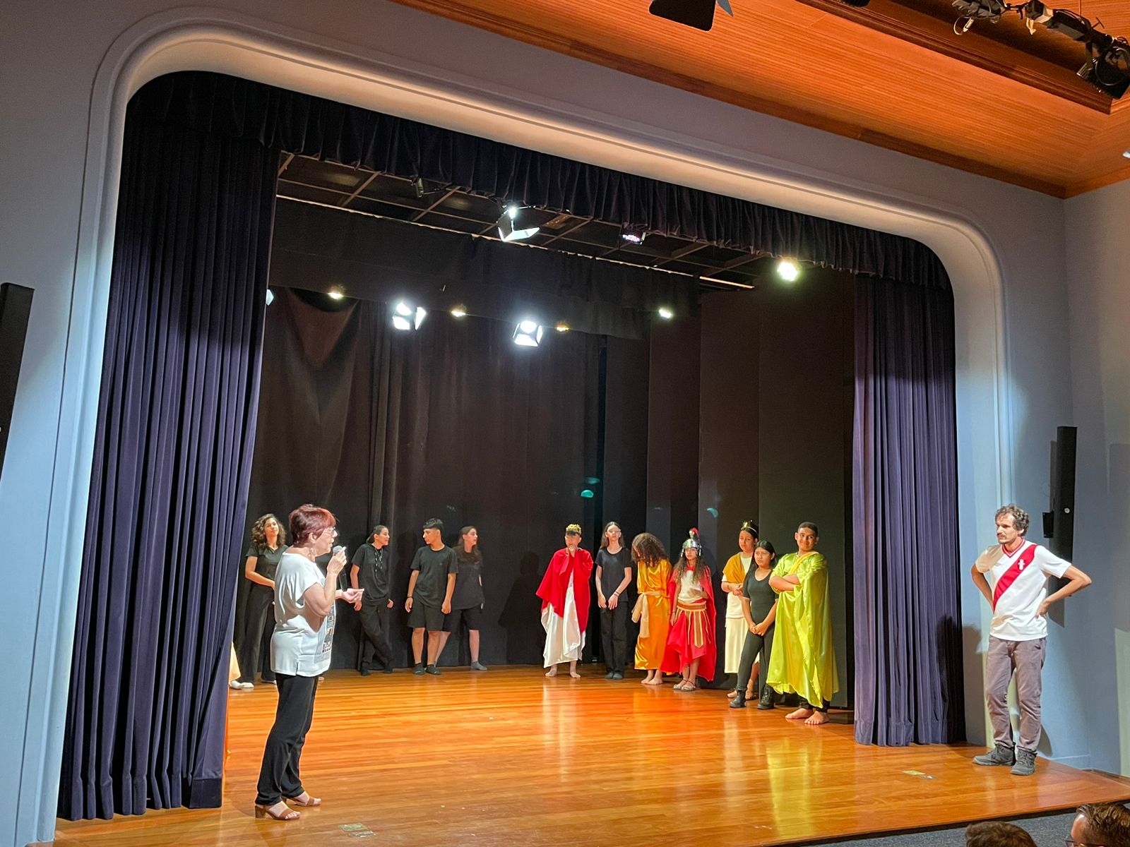 Estudantes do 7º Ano apresentam "Auto de Natal"