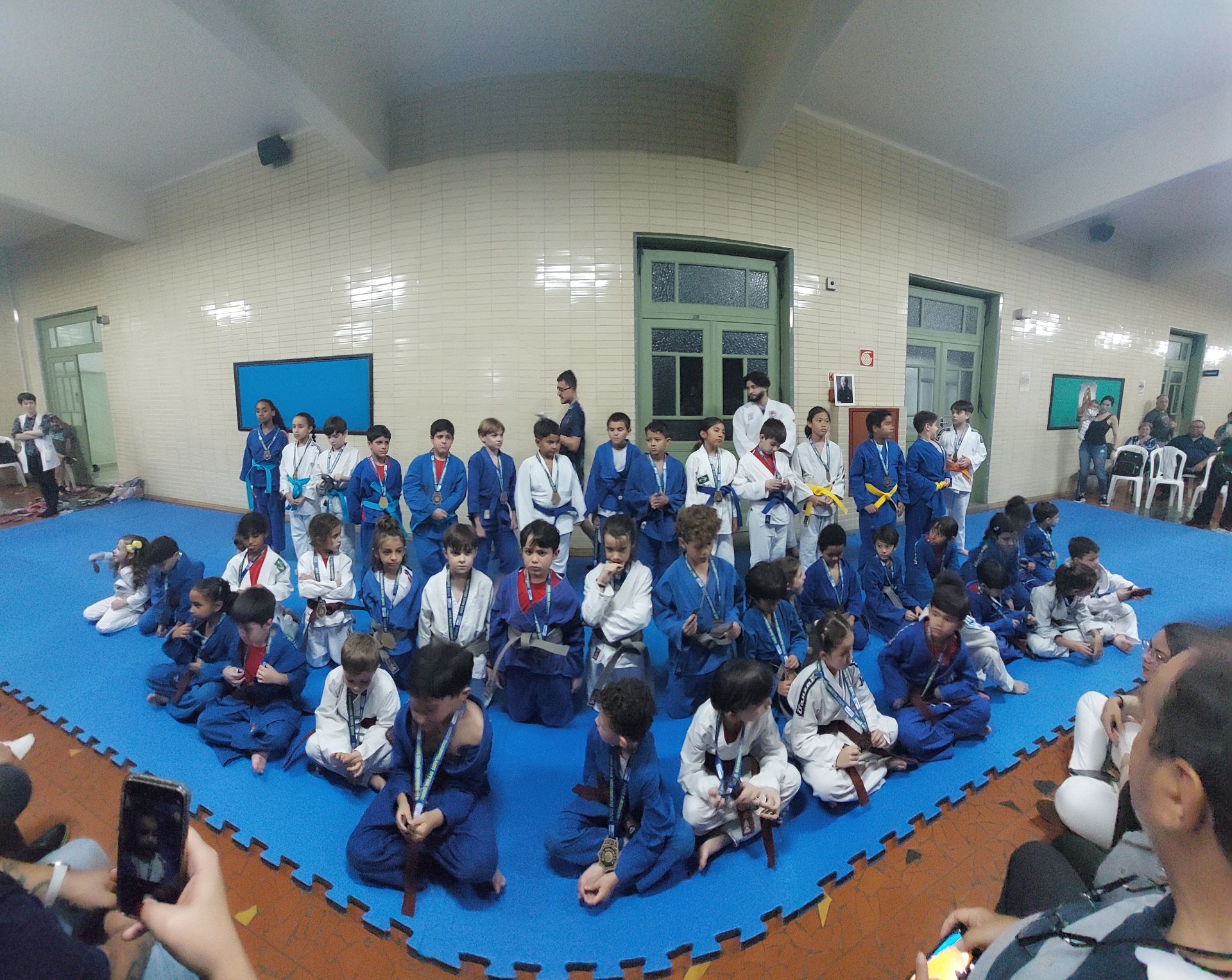 Turma do Judô participa da Cerimônia de Troca de Faixas