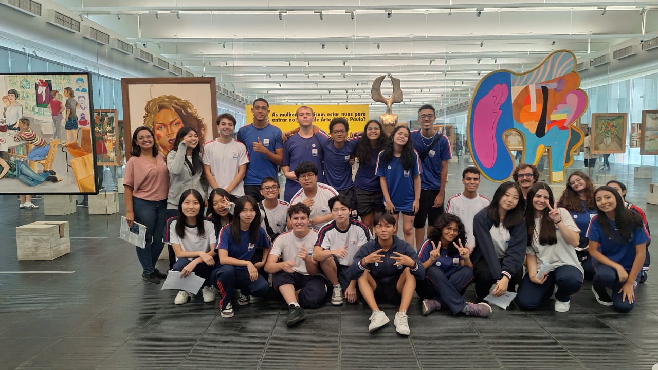 Turma da 3ª Série do Ensino Médio faz visita ao Museu de Arte de São Paulo (Masp)