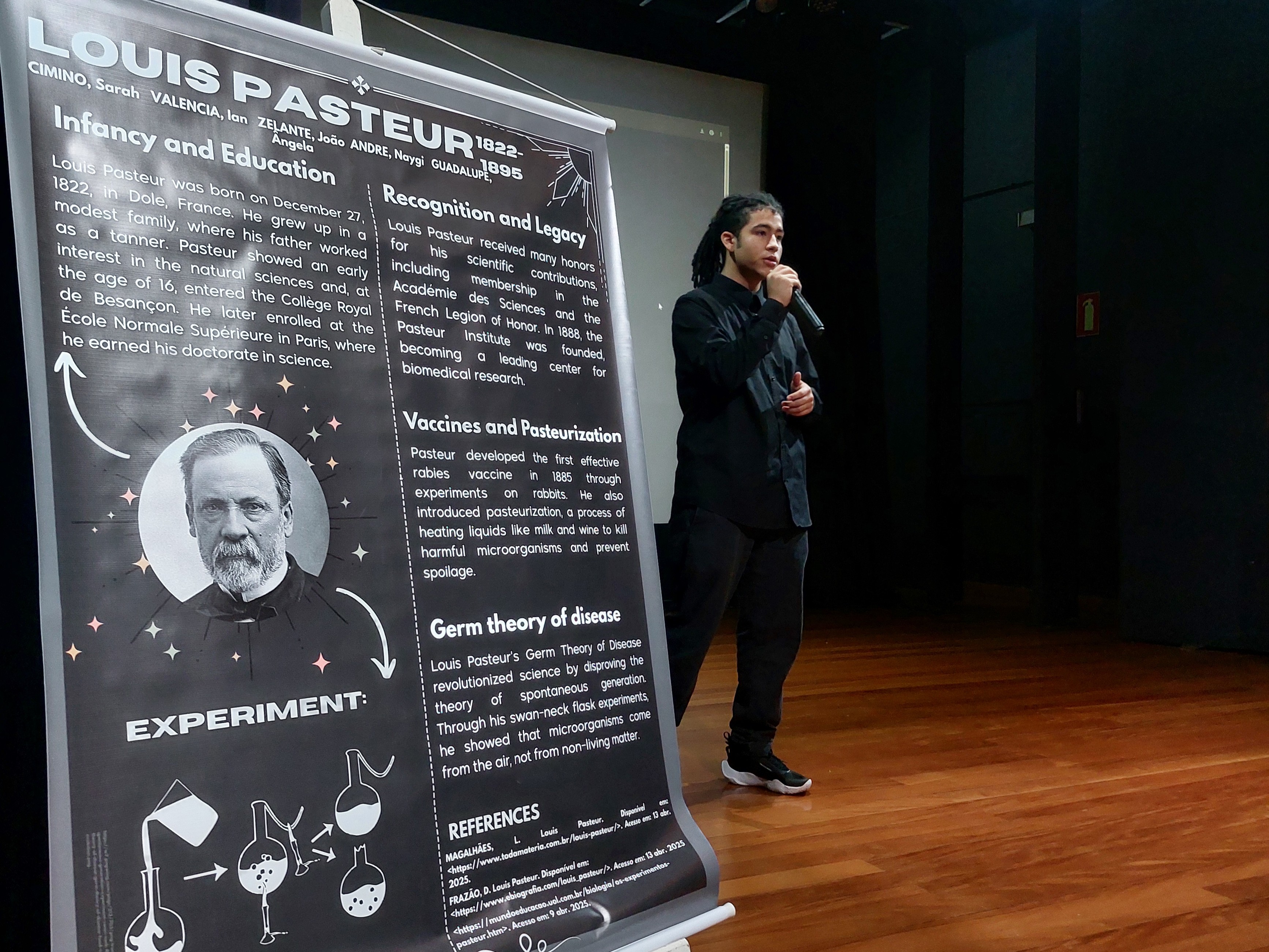 Estudantes da 2ª Série do Ensino Médio apresentam banners científicos