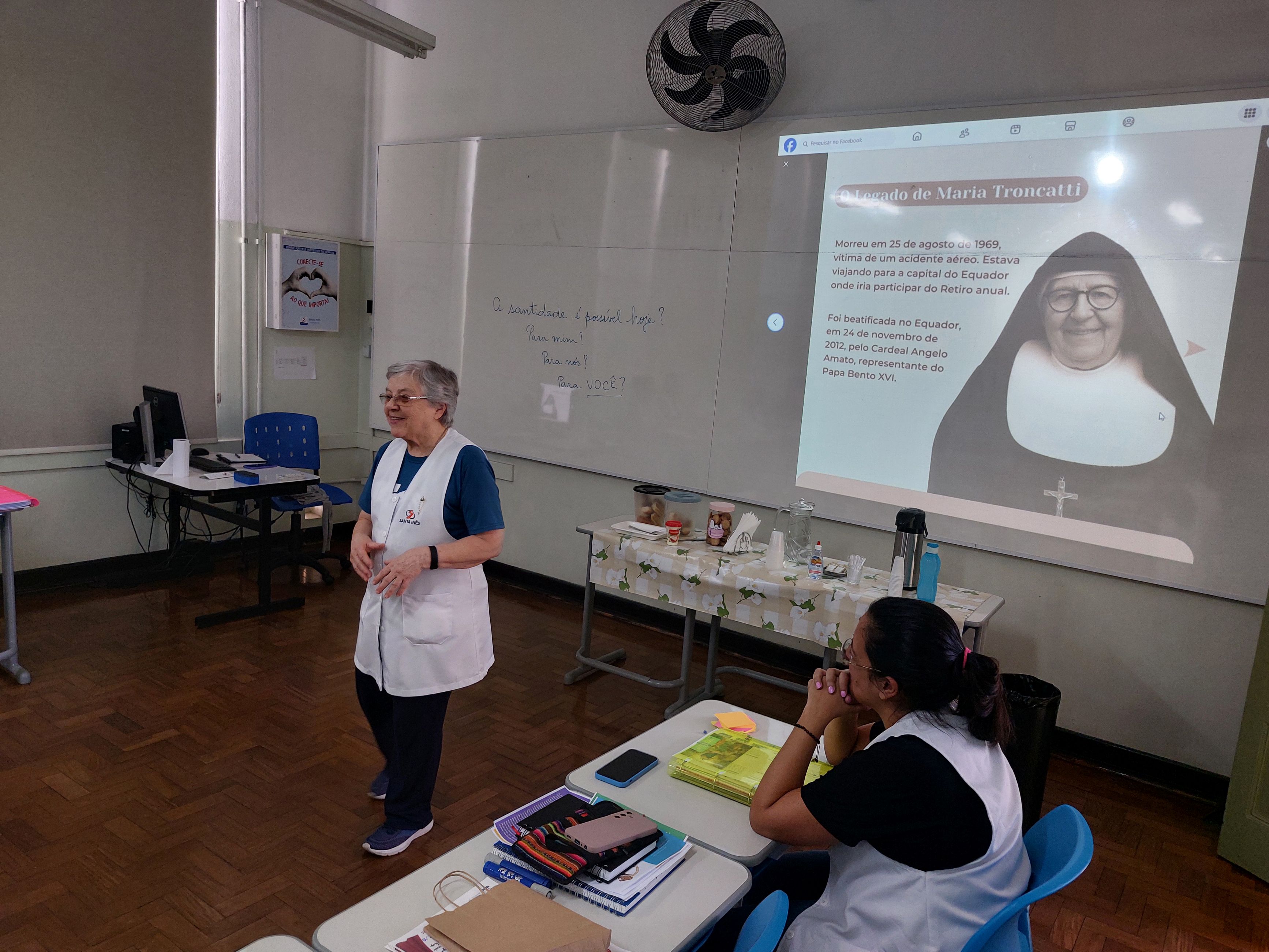 Educadores recebem acolhida sobre a canonização de Maria Troncatti