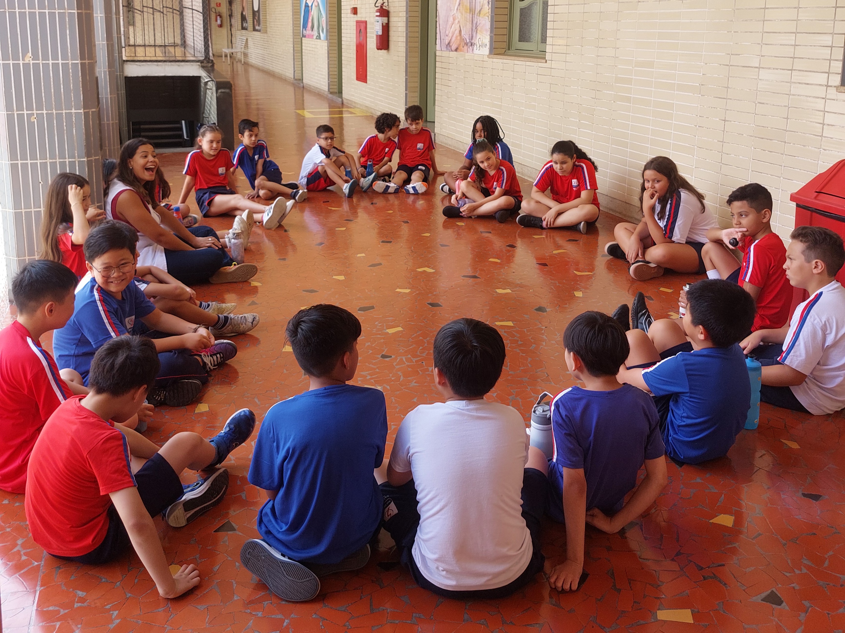 Estudantes do Ensino Fundamental Anos Iniciais começam o ano letivo de 2026
