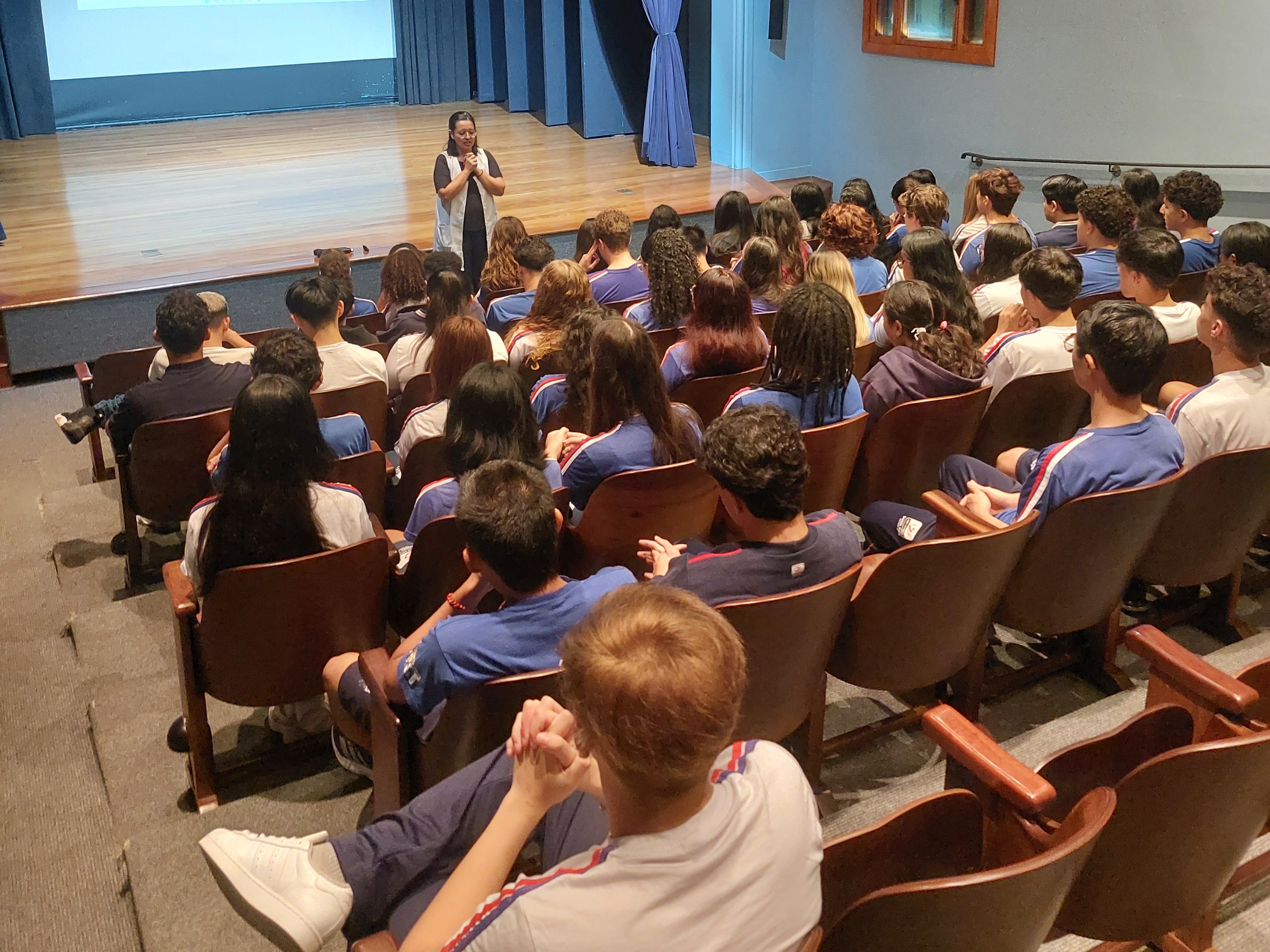 Turmas do Ensino Médio conhecem as Unidades Curriculares Eletivas (UCE) de 2026