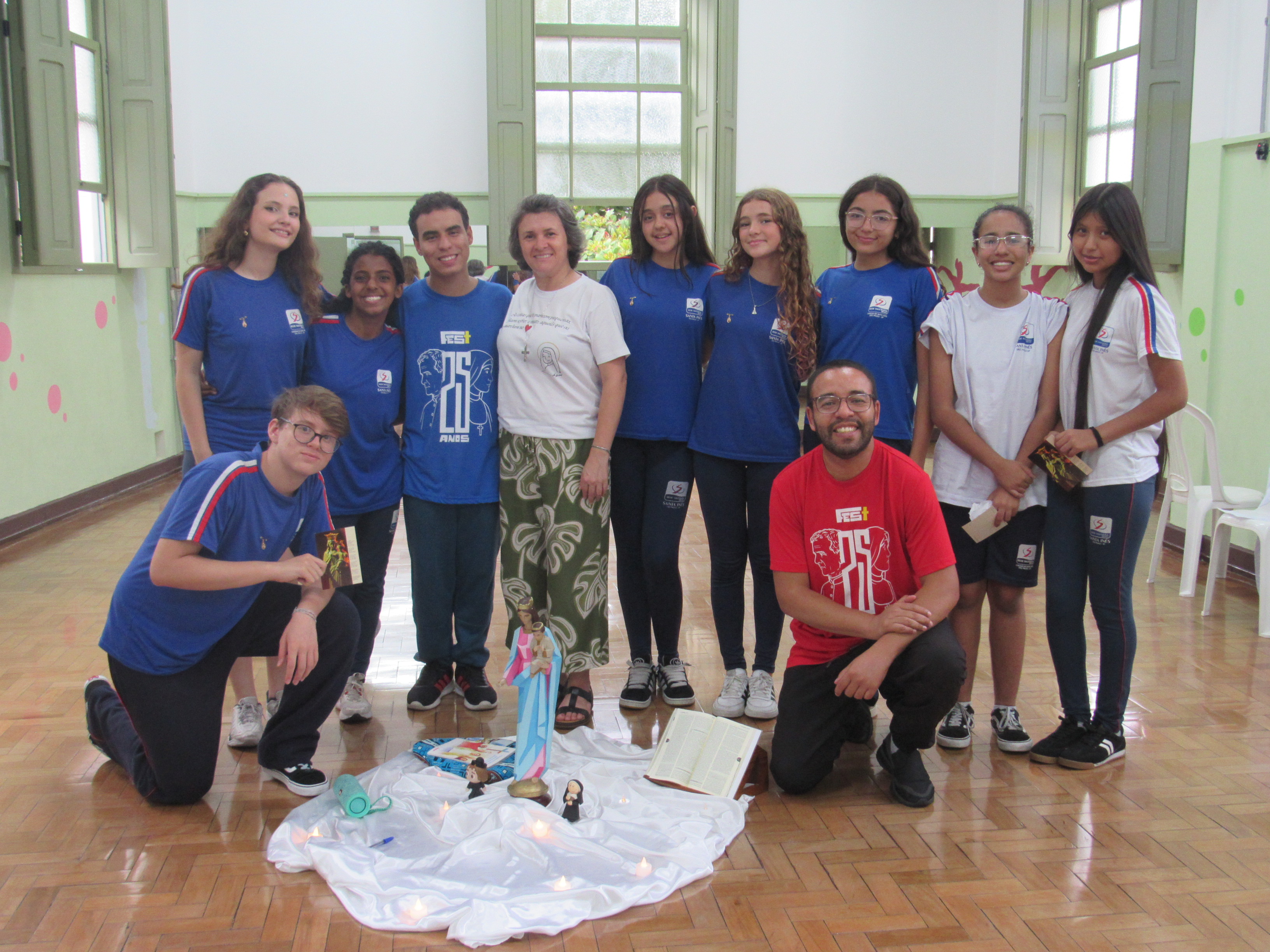 Representantes da AJS recebem a visita da Ir. Gisele Coelho
