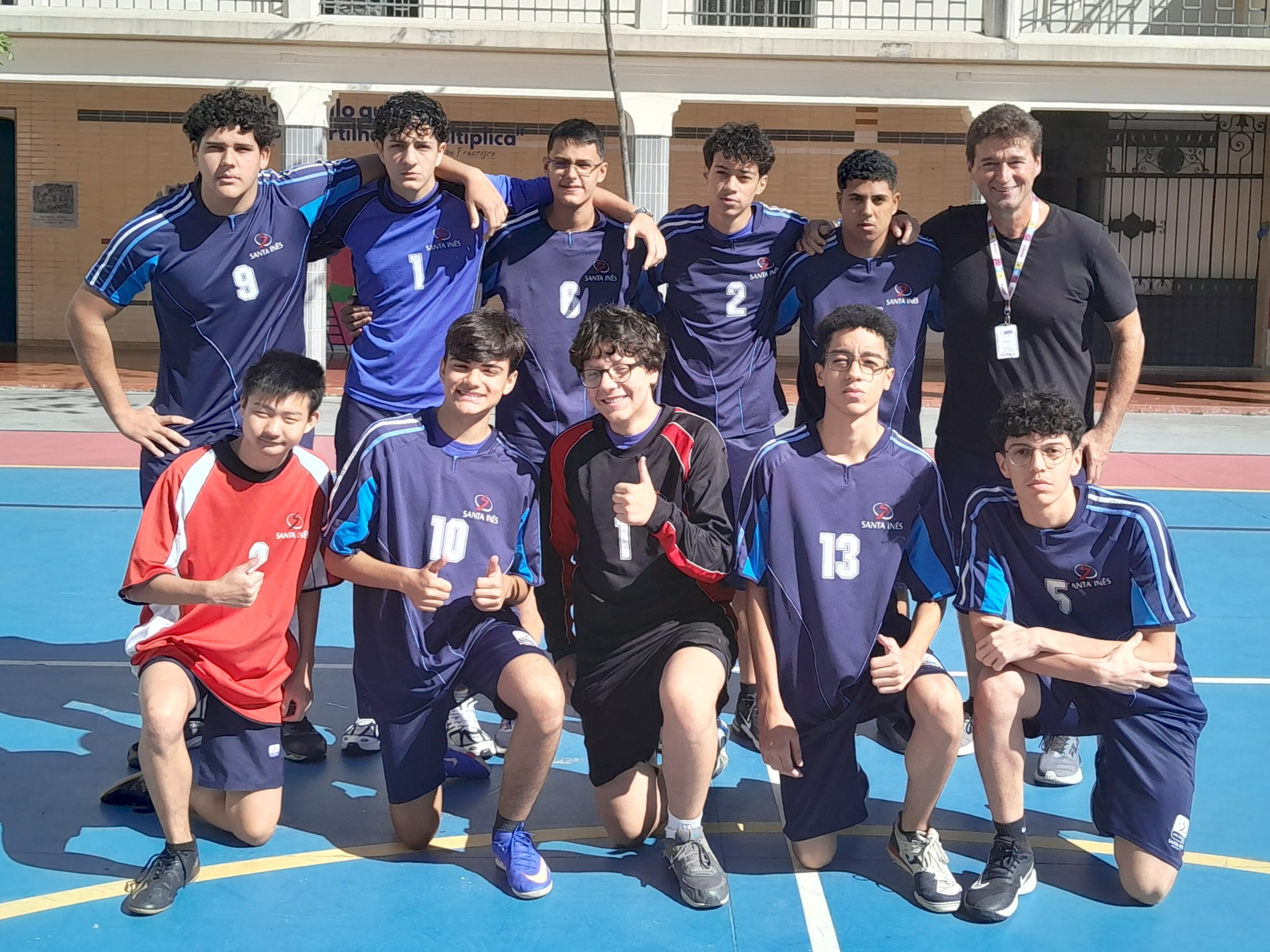 Jovens do Ensino Médio participam de Manhã Esportiva em parceria com o Insa